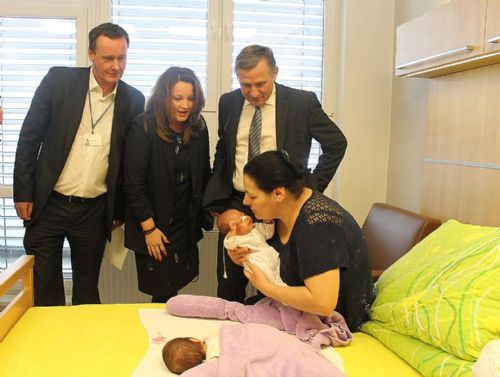 Zrekonstruovan pokoje pro pedasn narozen dti a jejich rodie maj ve Zln
